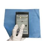 실험실 가운을 위한 10e6ohm 안티에스타티카 고청정실 전도성 있는 린트 무료 폴리에스테르 ESD 안전한 정전 방지 패브릭