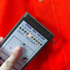 청정실 빨간색 5mm 격자 ESD 안티 정적 안전 코트 98% 폴리에스터 2% 탄소 섬유