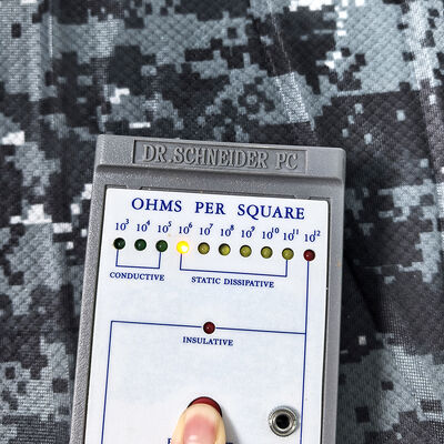 카모플라주 패턴 고성능 ESD 다이아몬드 격자 니트 원단 – 87% 폴리에스터 + 13% 탄소 섬유